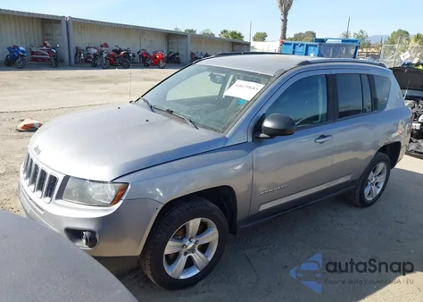 2016 Jeep Compass Sport из США, поврежденный, VIN 1C4NJCBA5GD648883